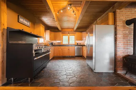 339 Coldbrook Road Wilmington VT 05363