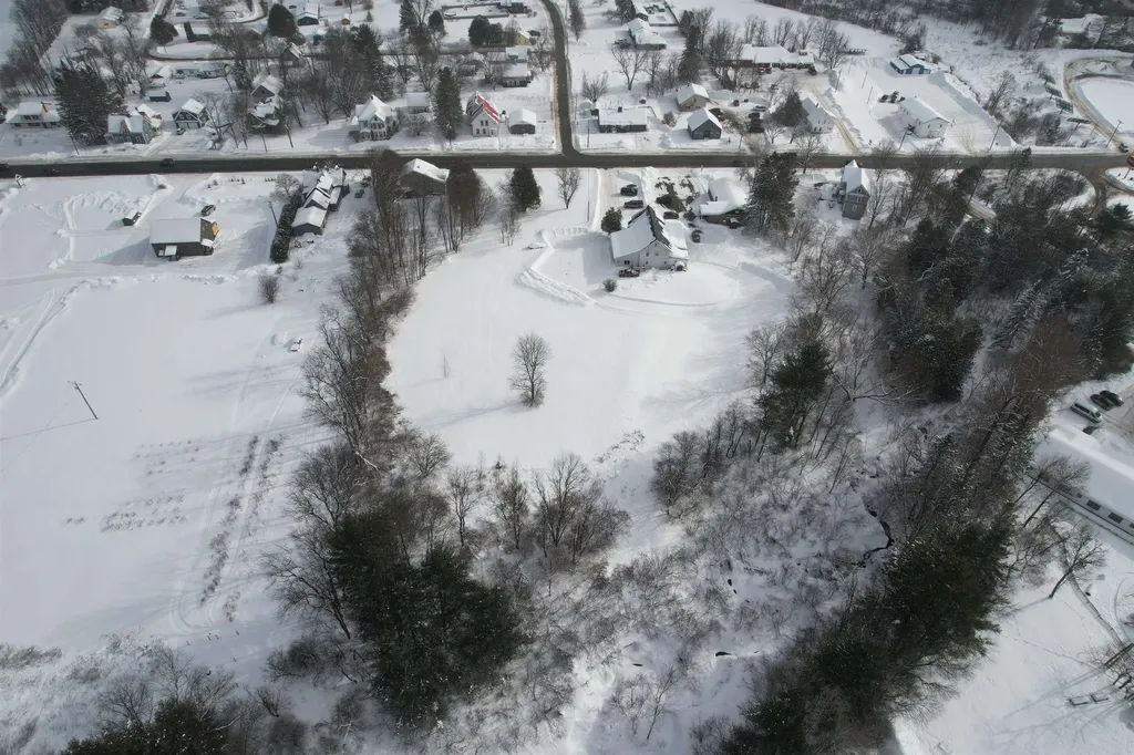 North Main Street Lancaster NH 03584