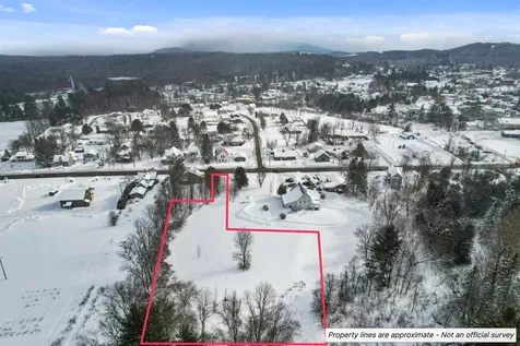 North Main Street Lancaster NH 03584