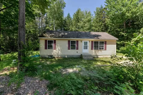 31 Beech River Circle Ossipee NH 03864