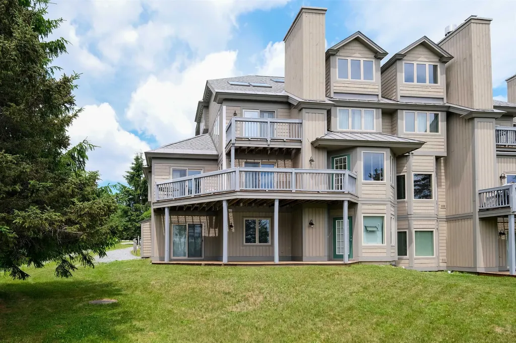 17 Daybreak Drive Ludlow VT 05149