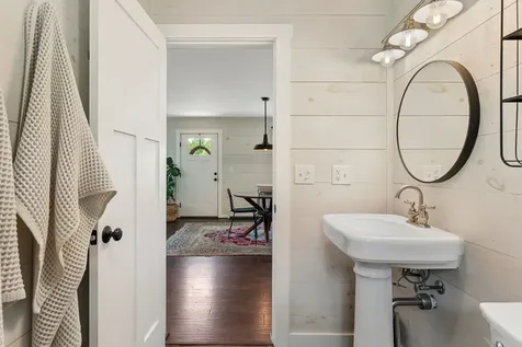 392 Gully Road Woodstock VT 05091