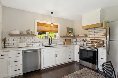 392 Gully Road Woodstock VT 05091