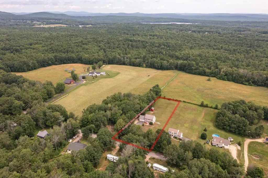 13 Sheepboro Road Rochester NH 03867