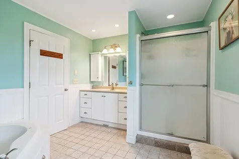 13 Sheepboro Road Rochester NH 03867