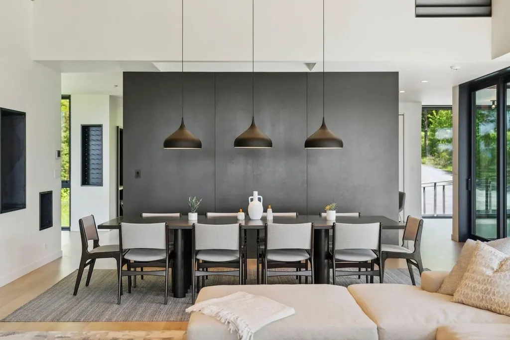 811 Bear Creek Lane Waterbury VT 05677