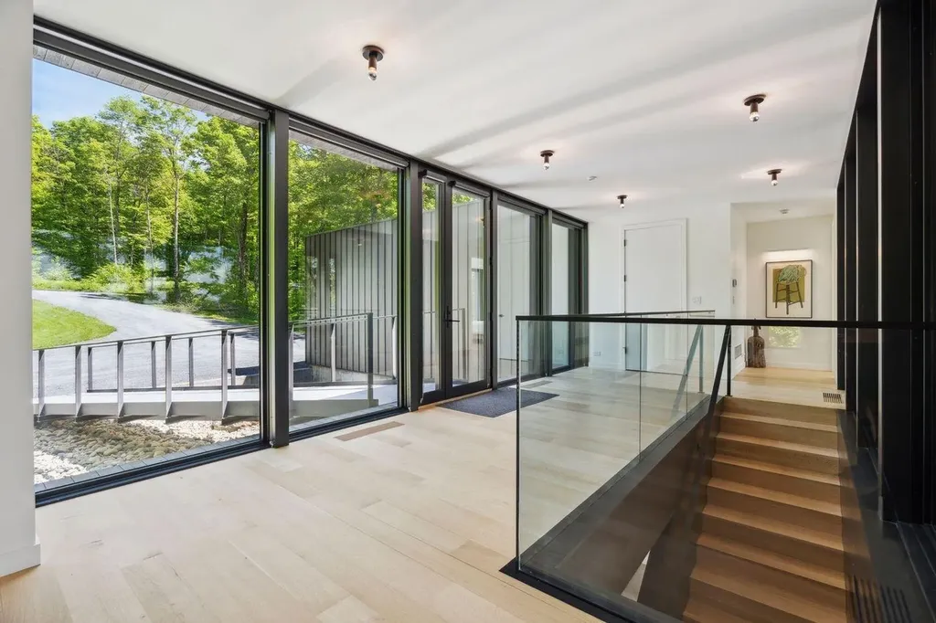 811 Bear Creek Lane Waterbury VT 05677