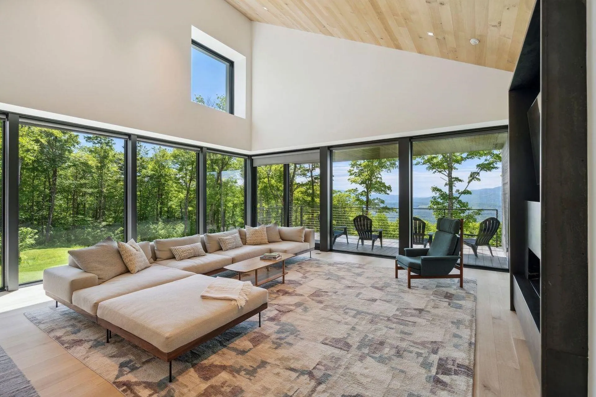 811 Bear Creek Lane Waterbury VT 05677