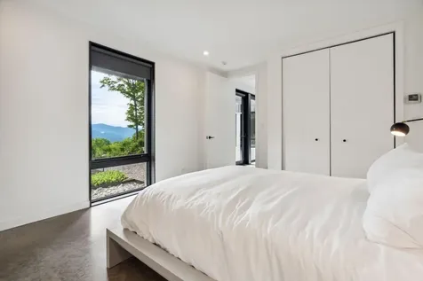 811 Bear Creek Lane Waterbury VT 05677