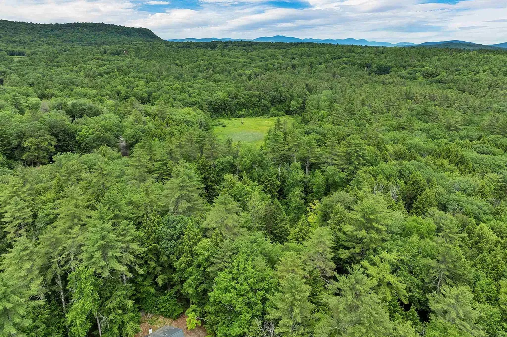 42 Forest Pond Road New Hampton NH 03256
