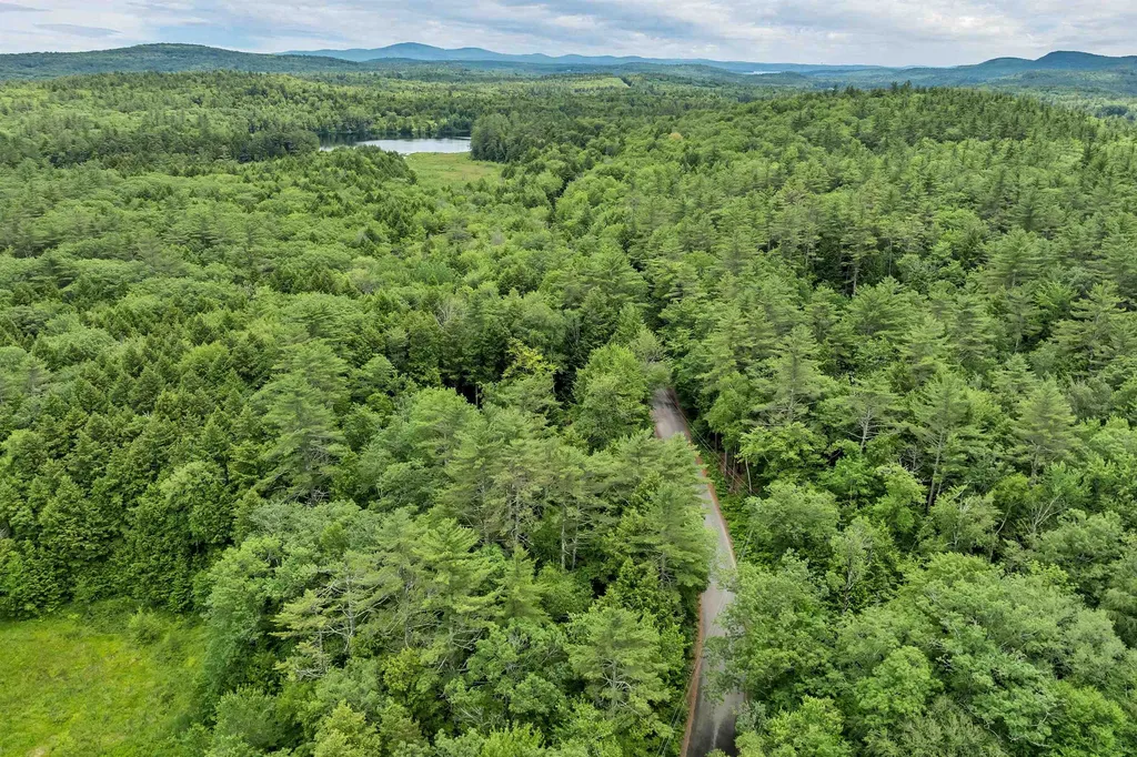 42 Forest Pond Road New Hampton NH 03256