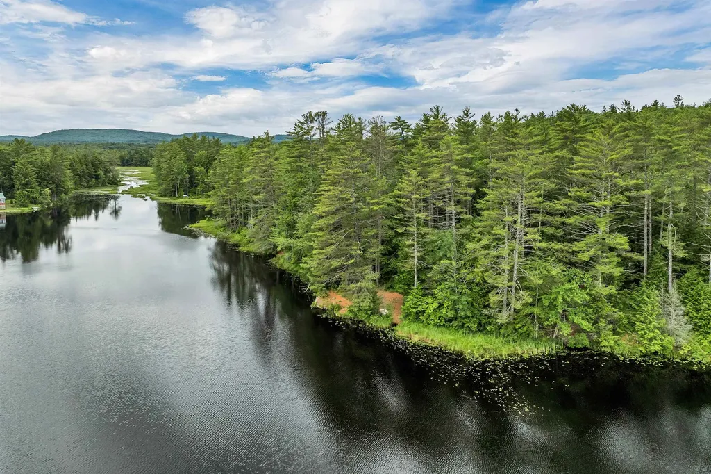 42 Forest Pond Road New Hampton NH 03256