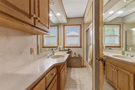 485 Madison Avenue Berlin NH 03570