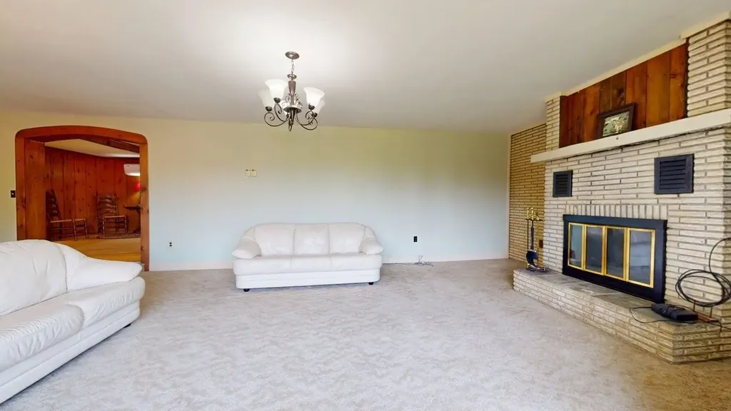 2557 Vt Route 78 Alburgh VT 05440