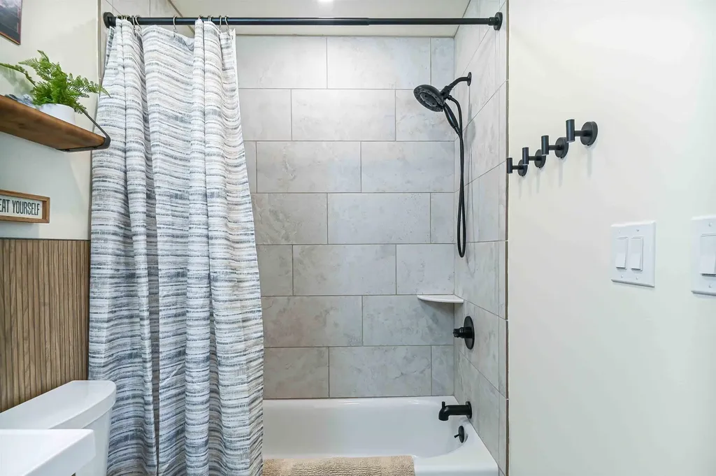 156 Front Street Exeter NH 03833