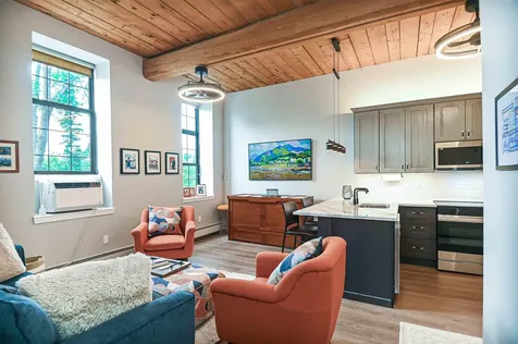 156 Front Street Exeter NH 03833