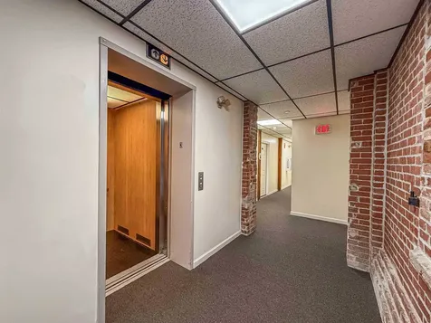 156 Front Street Exeter NH 03833