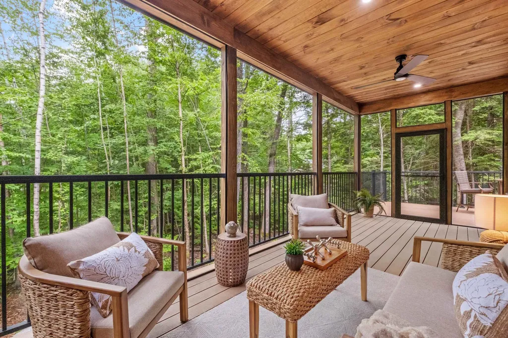 44 Valley Road Tuftonboro NH 03816