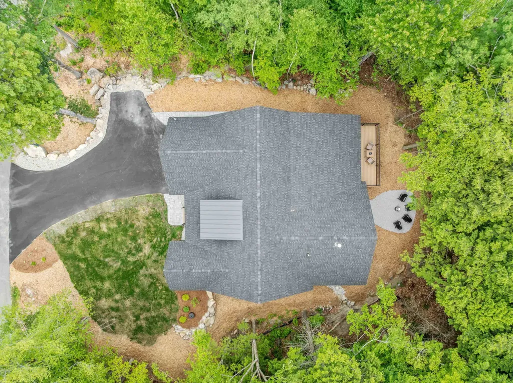 44 Valley Road Tuftonboro NH 03816