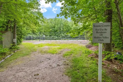 44 Valley Road Tuftonboro NH 03816