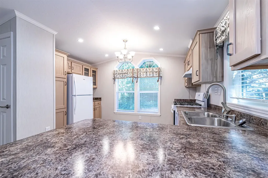 15 Sullivan Drive Allenstown NH 03275