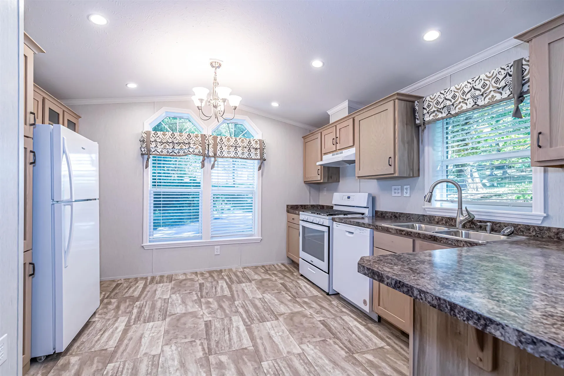 15 Sullivan Drive Allenstown NH 03275