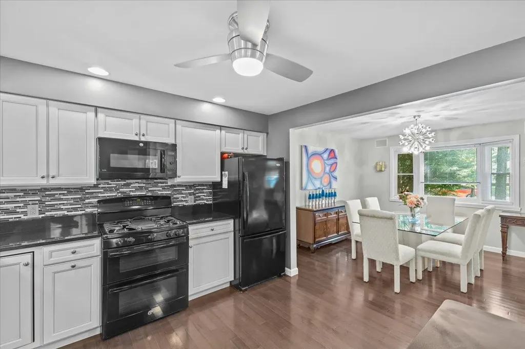 149 Oak Circle Colchester VT 05446