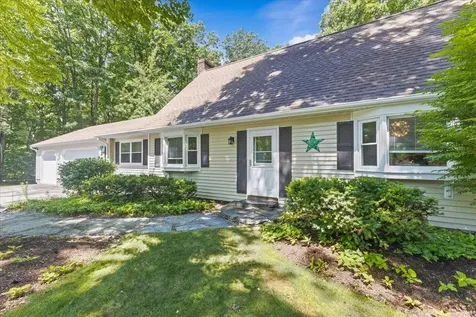 149 Oak Circle Colchester VT 05446