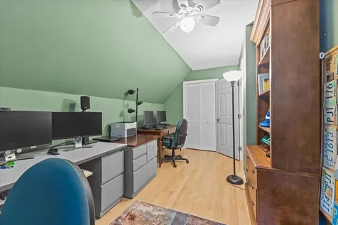 149 Oak Circle Colchester VT 05446