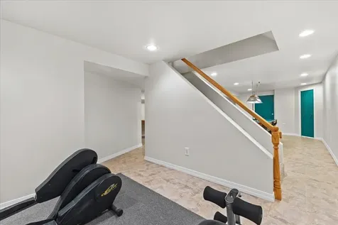 149 Oak Circle Colchester VT 05446