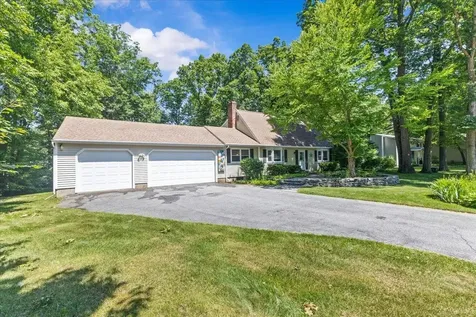 149 Oak Circle Colchester VT 05446