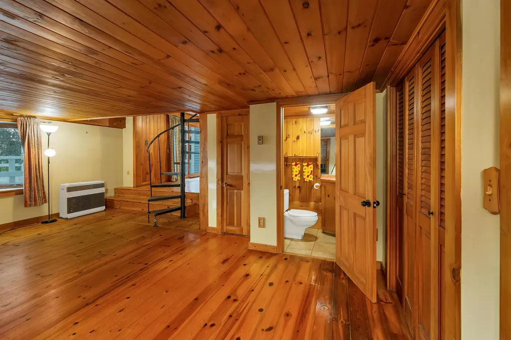 20 Coe Hill Road Center Harbor NH 03226