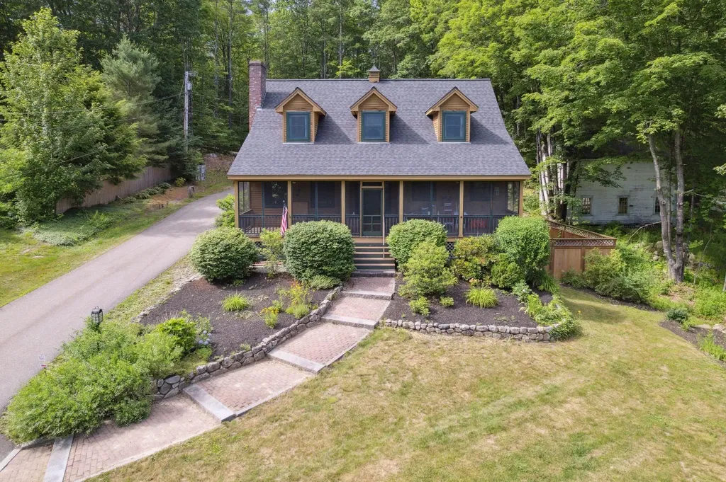 164 Keyser Street Sutton NH 03260