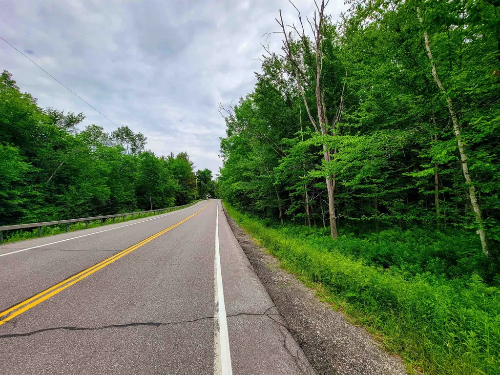 3745 Vt-100 Warren VT 05674