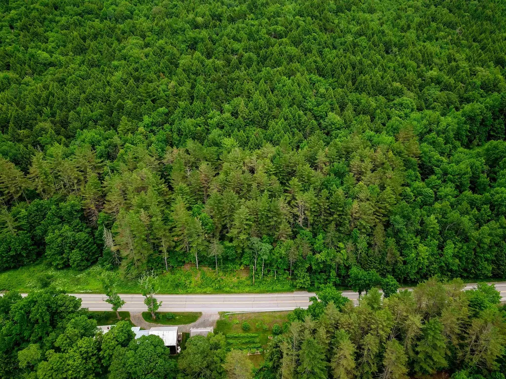 3745 Vt-100 Warren VT 05674