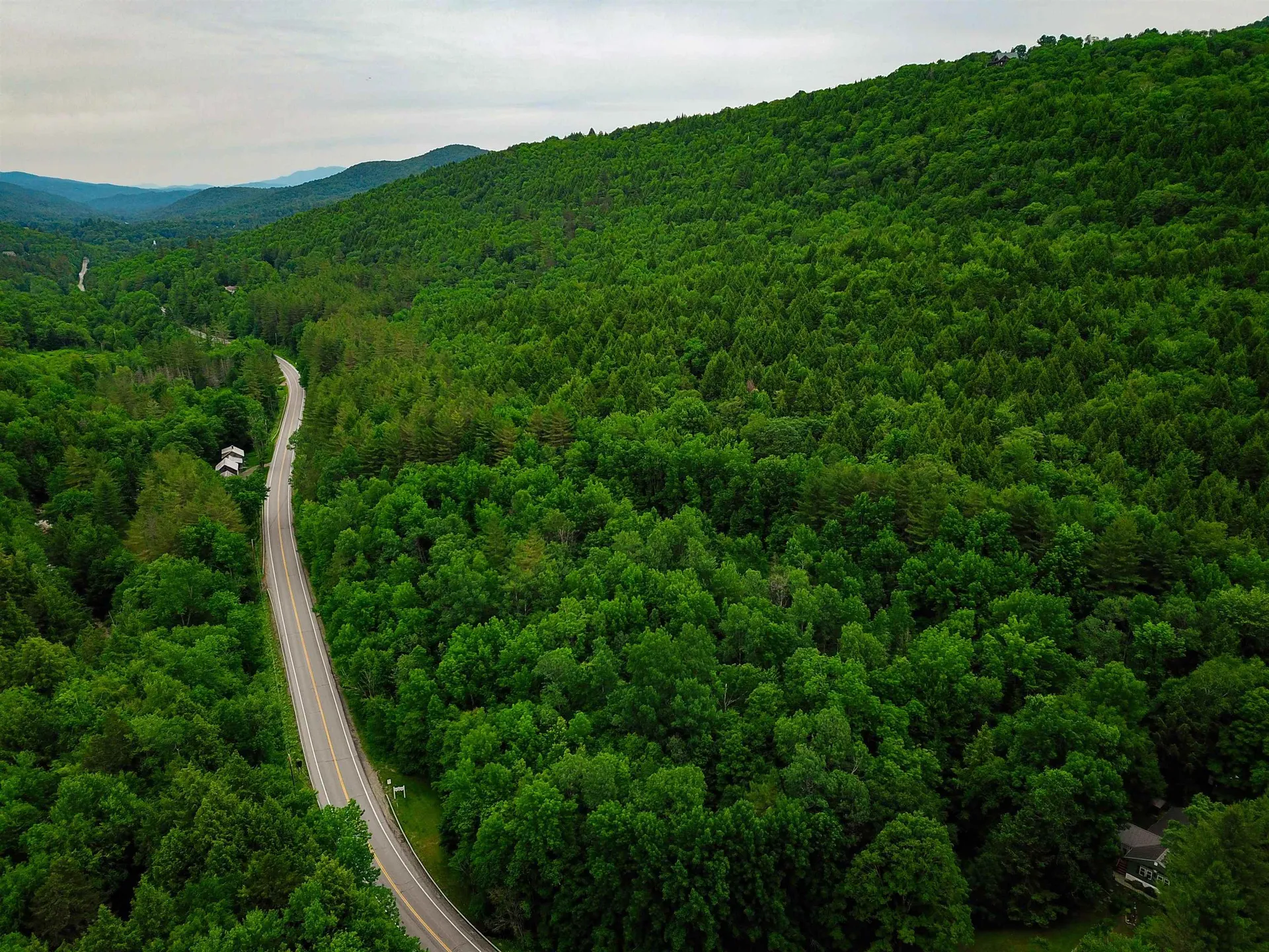 3745 Vt-100 Warren VT 05674