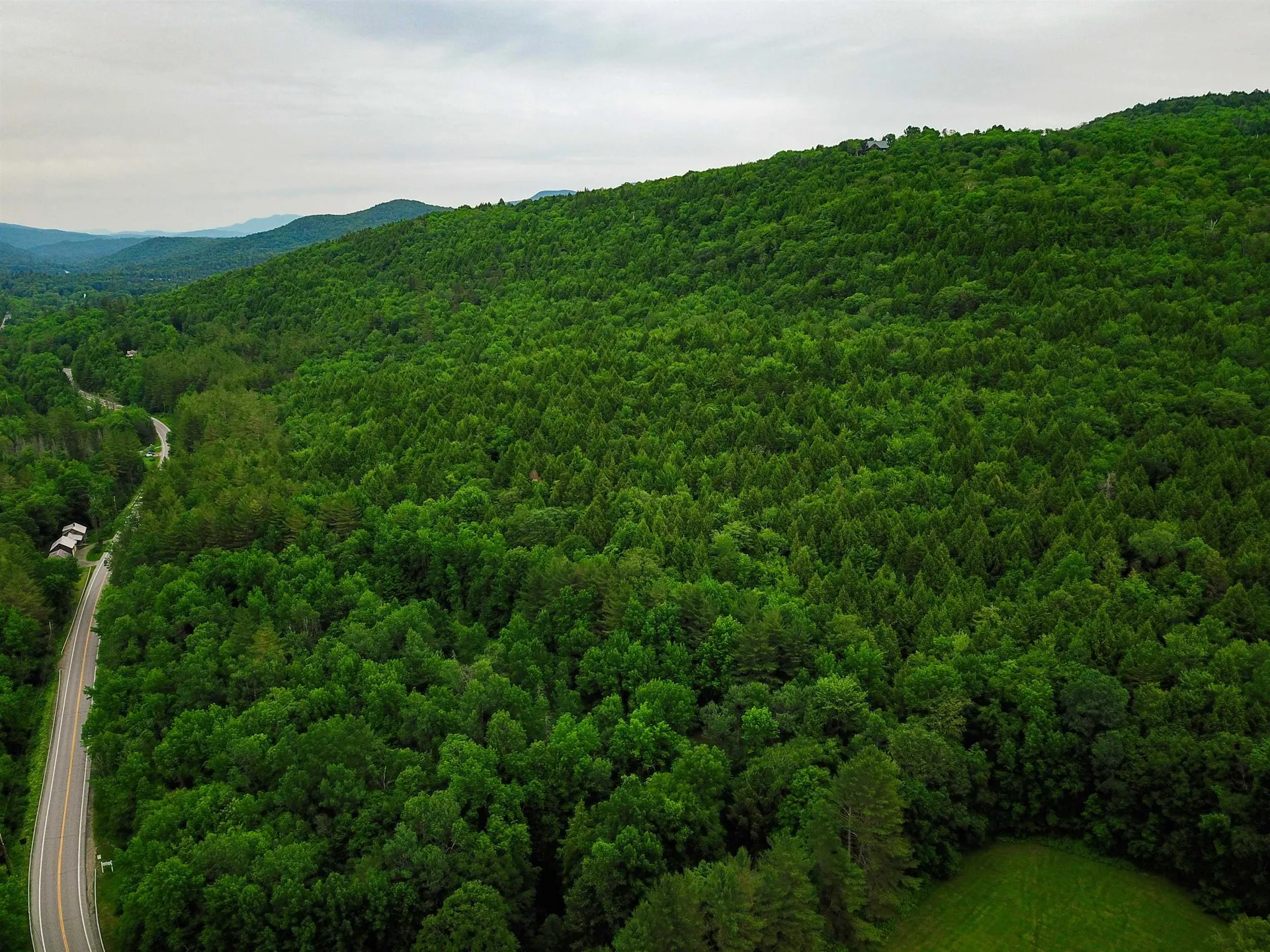 3745 Vt-100 Warren VT 05674