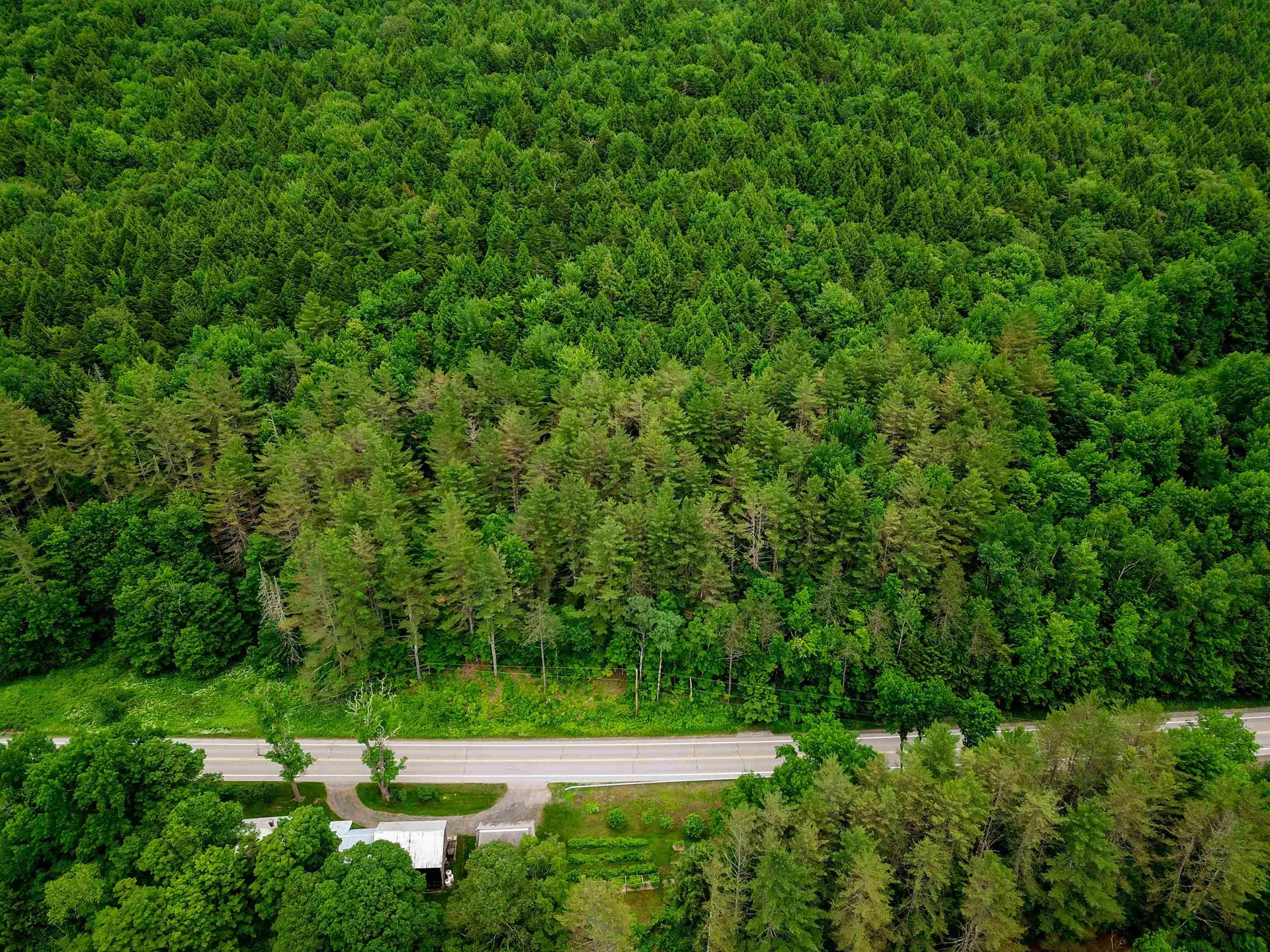 3745 Vt-100 Warren VT 05674