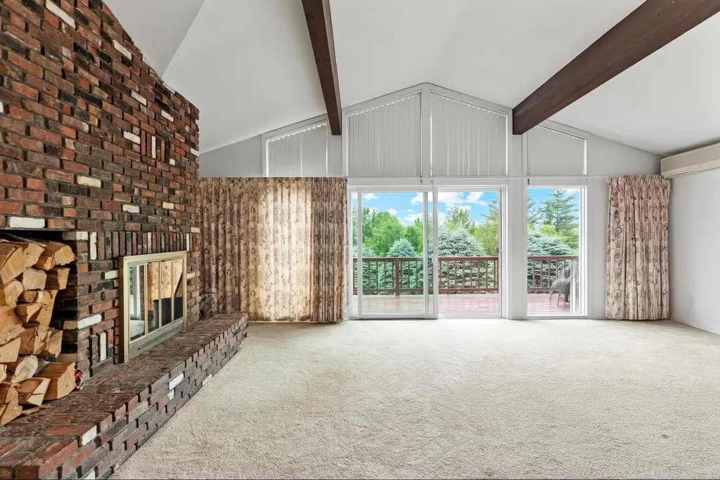 176 Towne Hill Drive Morristown VT 05661