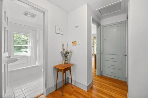 48 Pleasant Street Epping NH 03042