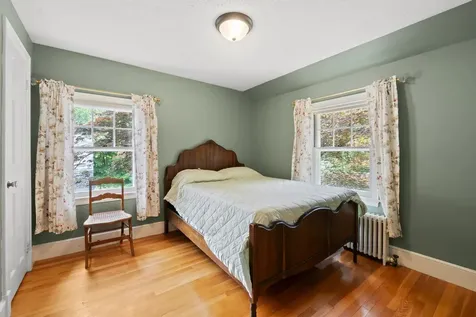 48 Pleasant Street Epping NH 03042