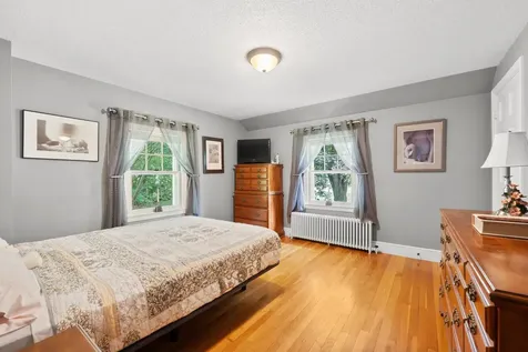 48 Pleasant Street Epping NH 03042