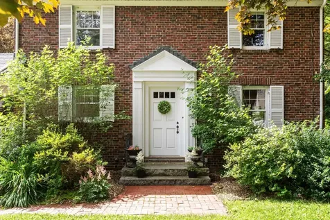 48 Pleasant Street Epping NH 03042