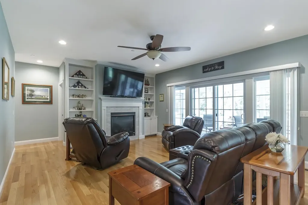 3 Putnam Farm Road Salem NH 03079