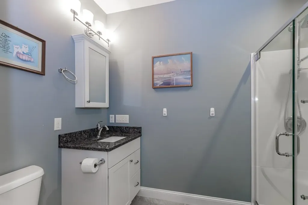 3 Putnam Farm Road Salem NH 03079