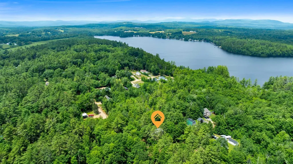 70 Meredith Lane Barnstead NH 03225