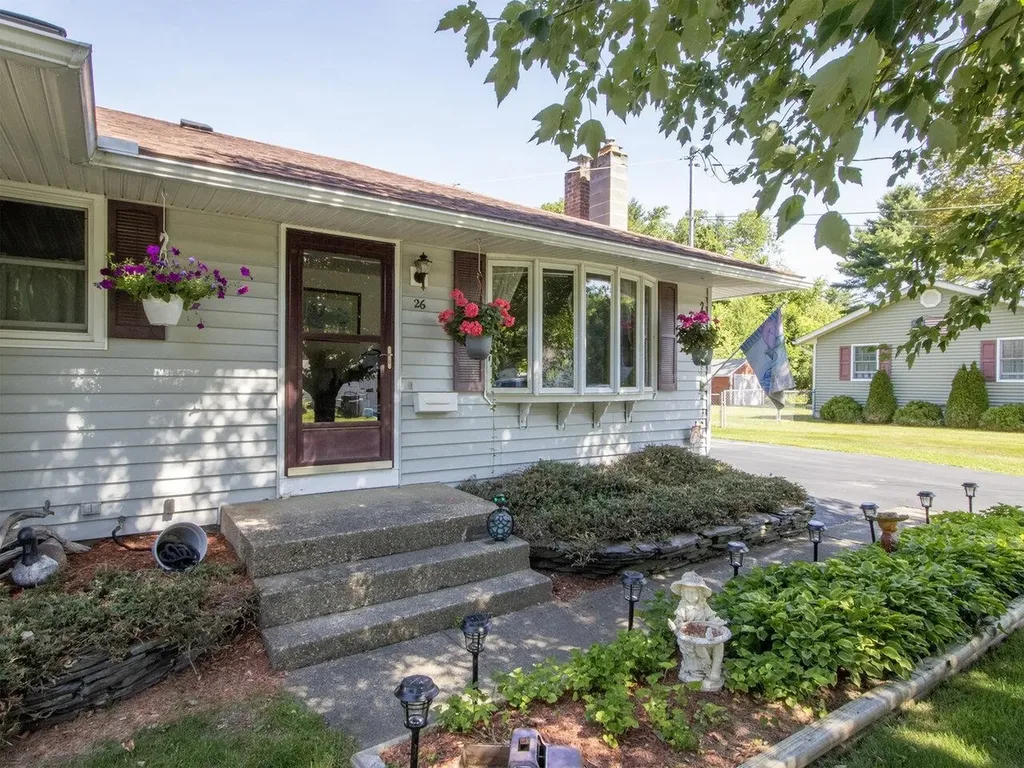 26 Lavigne Road Essex VT 05452