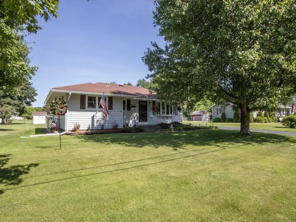 26 Lavigne Road Essex VT 05452