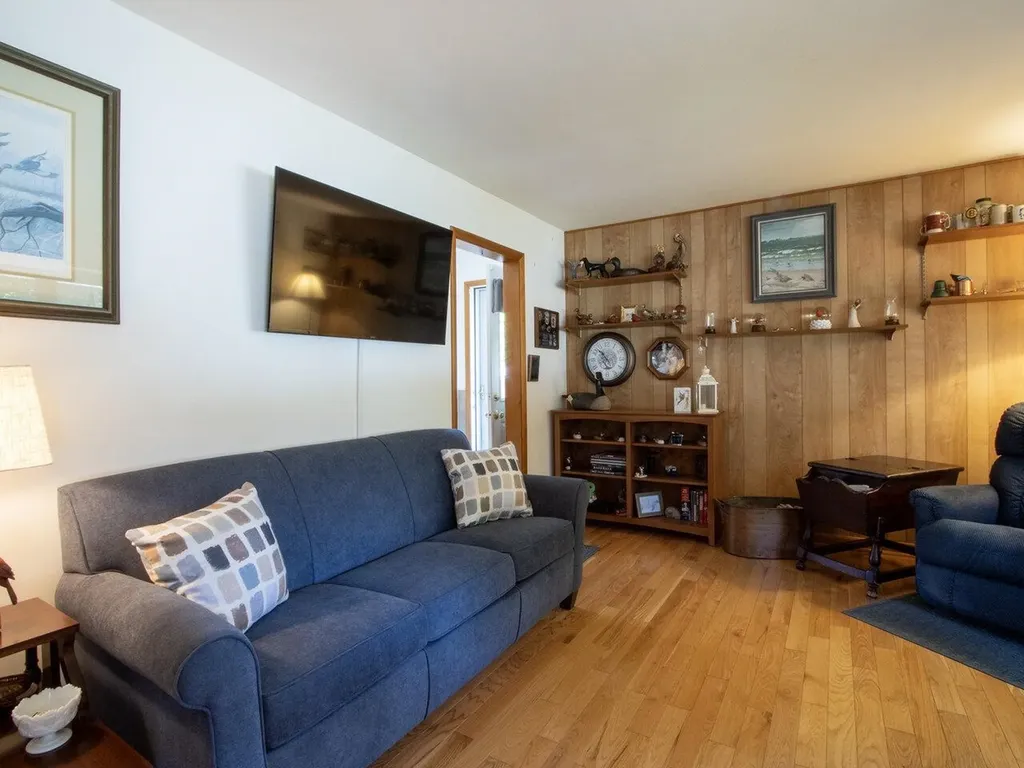 26 Lavigne Road Essex VT 05452