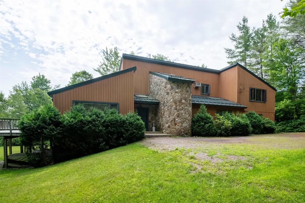 151 Smokerise Road Ludlow VT 05149